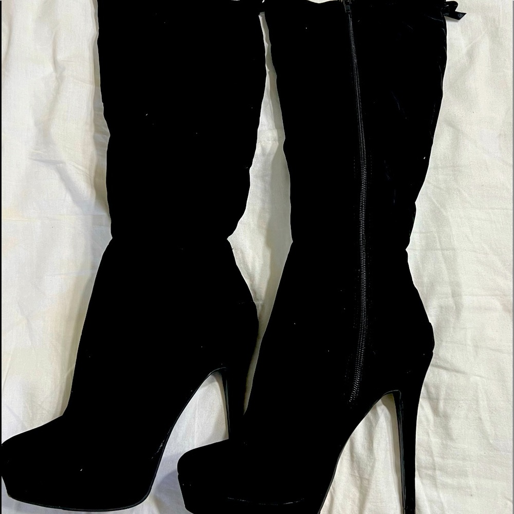 Black Velvet Boots 6” heal .  New never worn